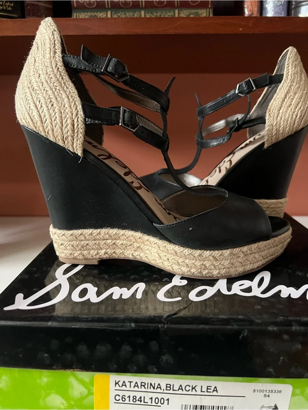 Sam Edelman stylish strap
